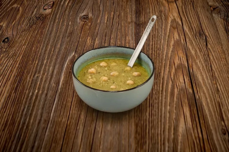 big_LYOFOOD-rehydrated-ambient-cream-of-leek-and-onion-soup.webp